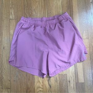Nike Women's Mauve Athletic Shorts large